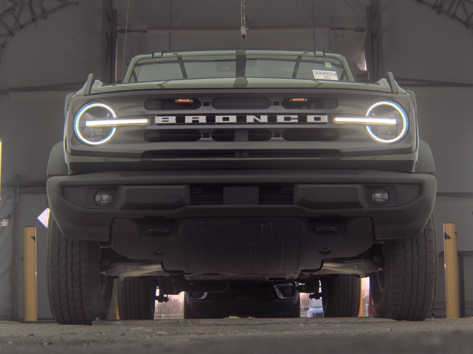 FORD BRONCO - 4