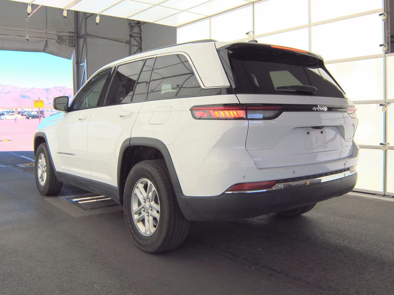 JEEP GRAND CHEROKEE - 9