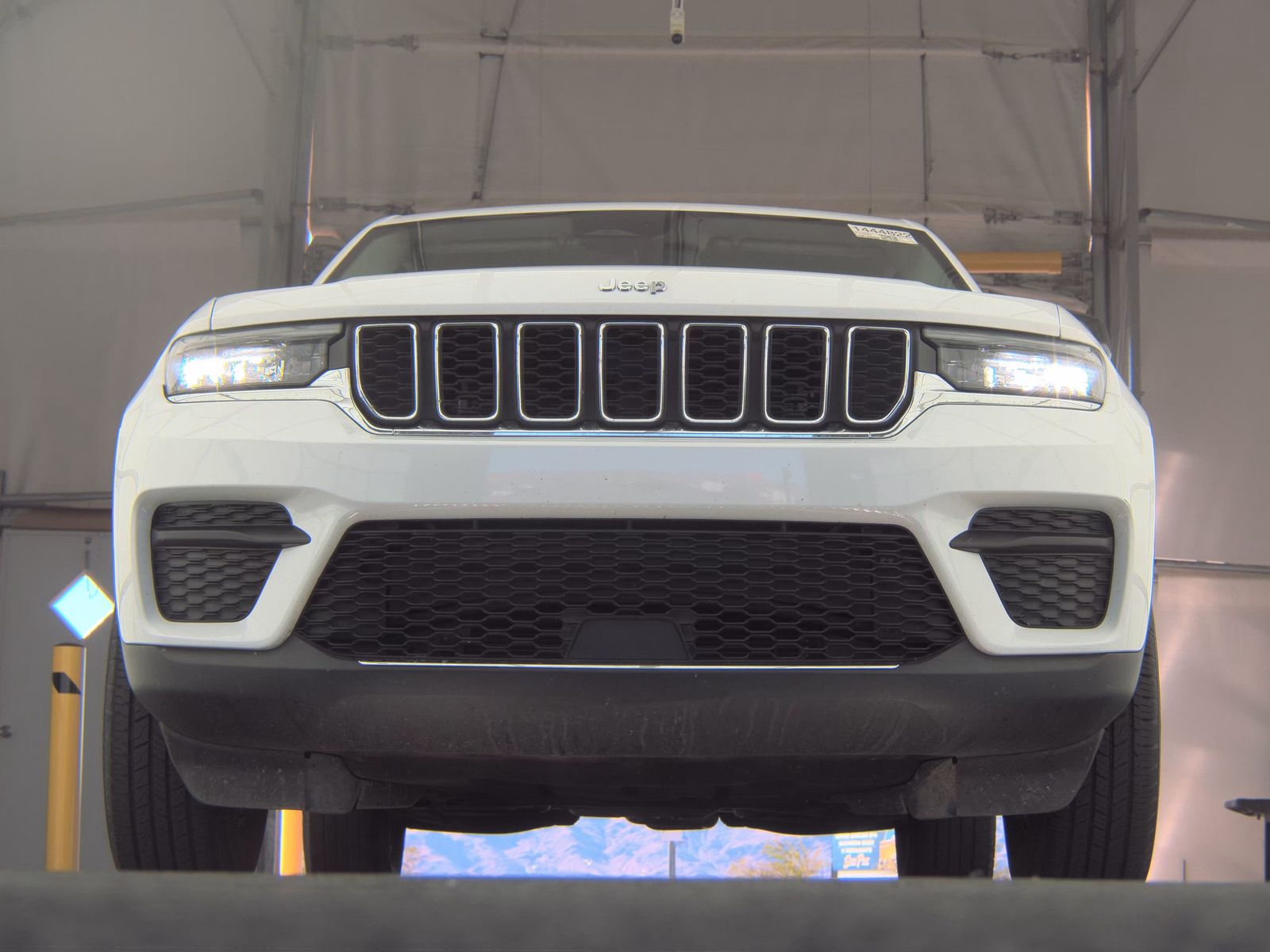 JEEP GRAND CHEROKEE - 4