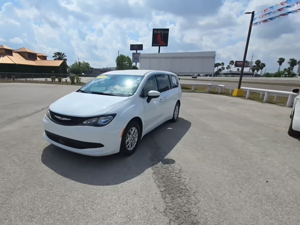 CHRYSLER VOYAGER - 1