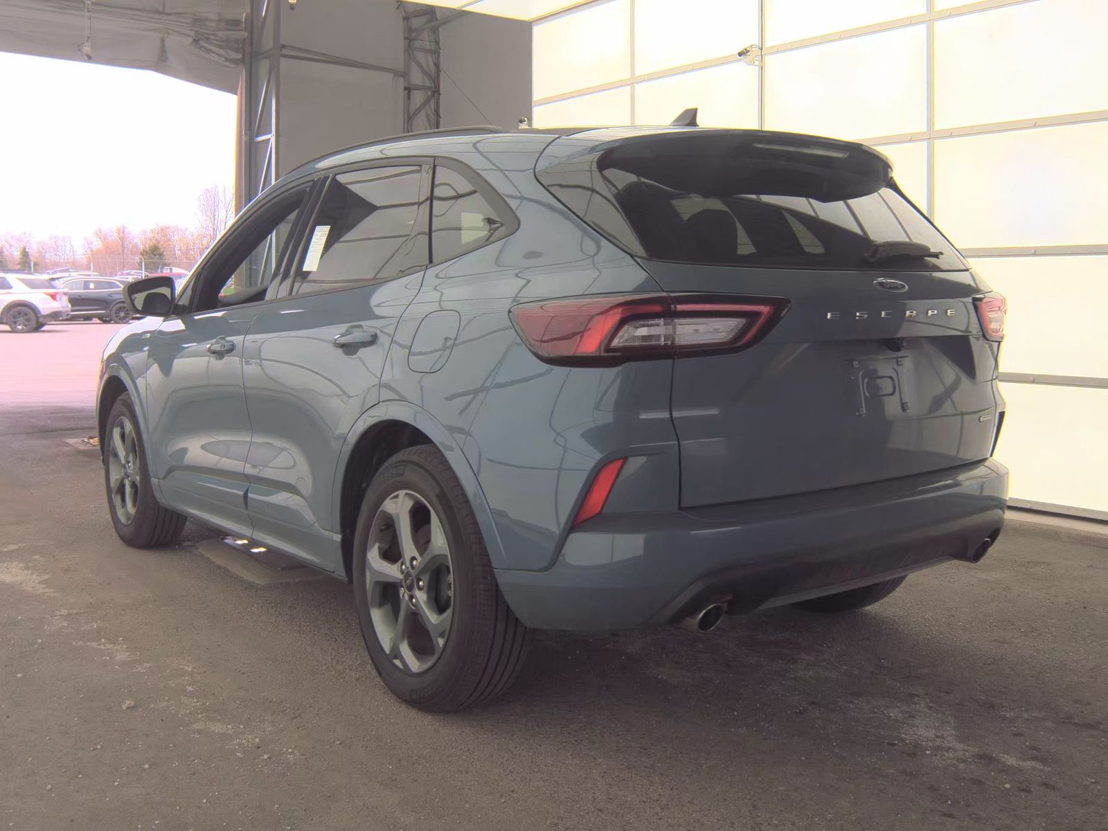 FORD ESCAPE - 9