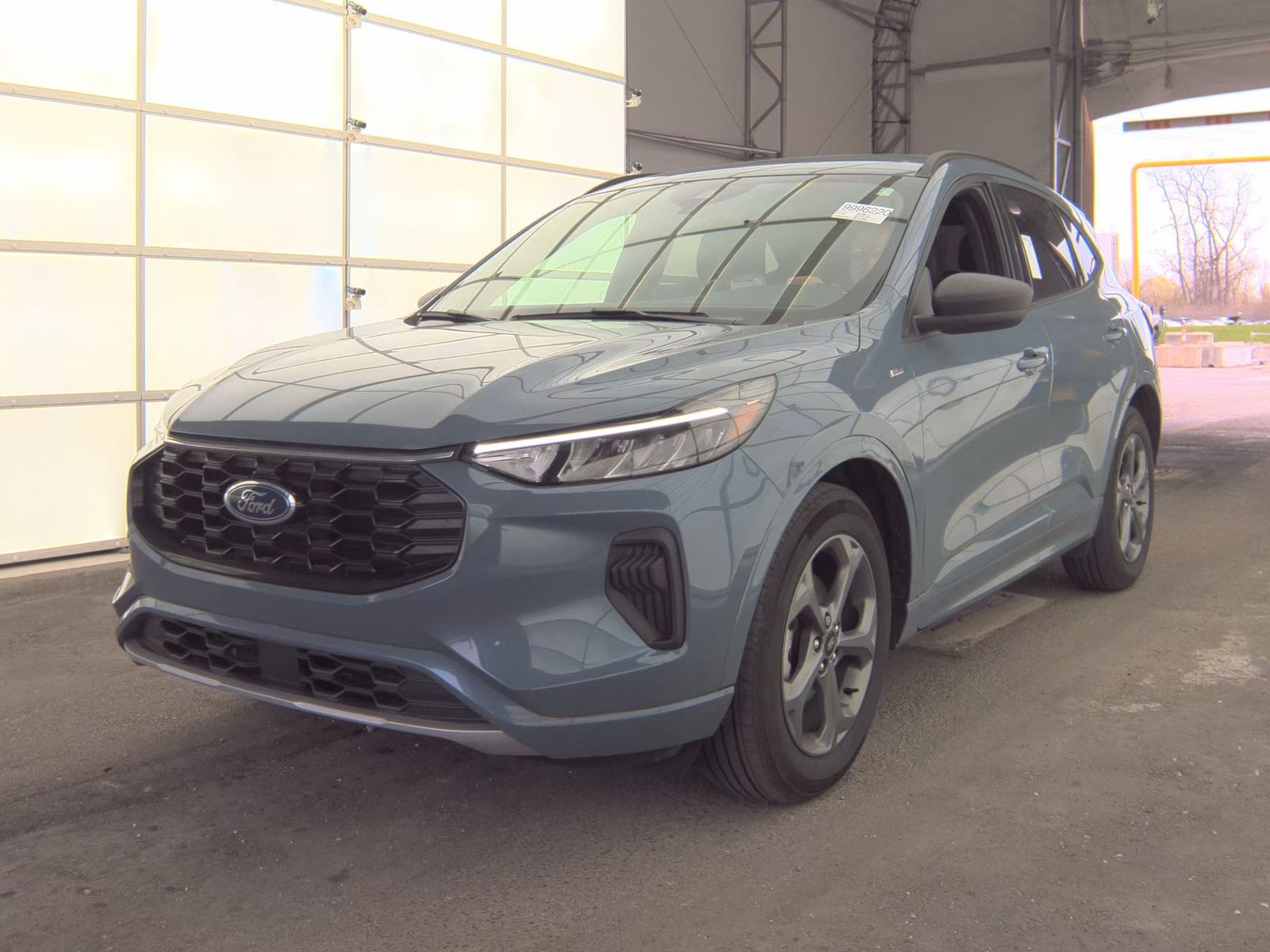 FORD ESCAPE - 1