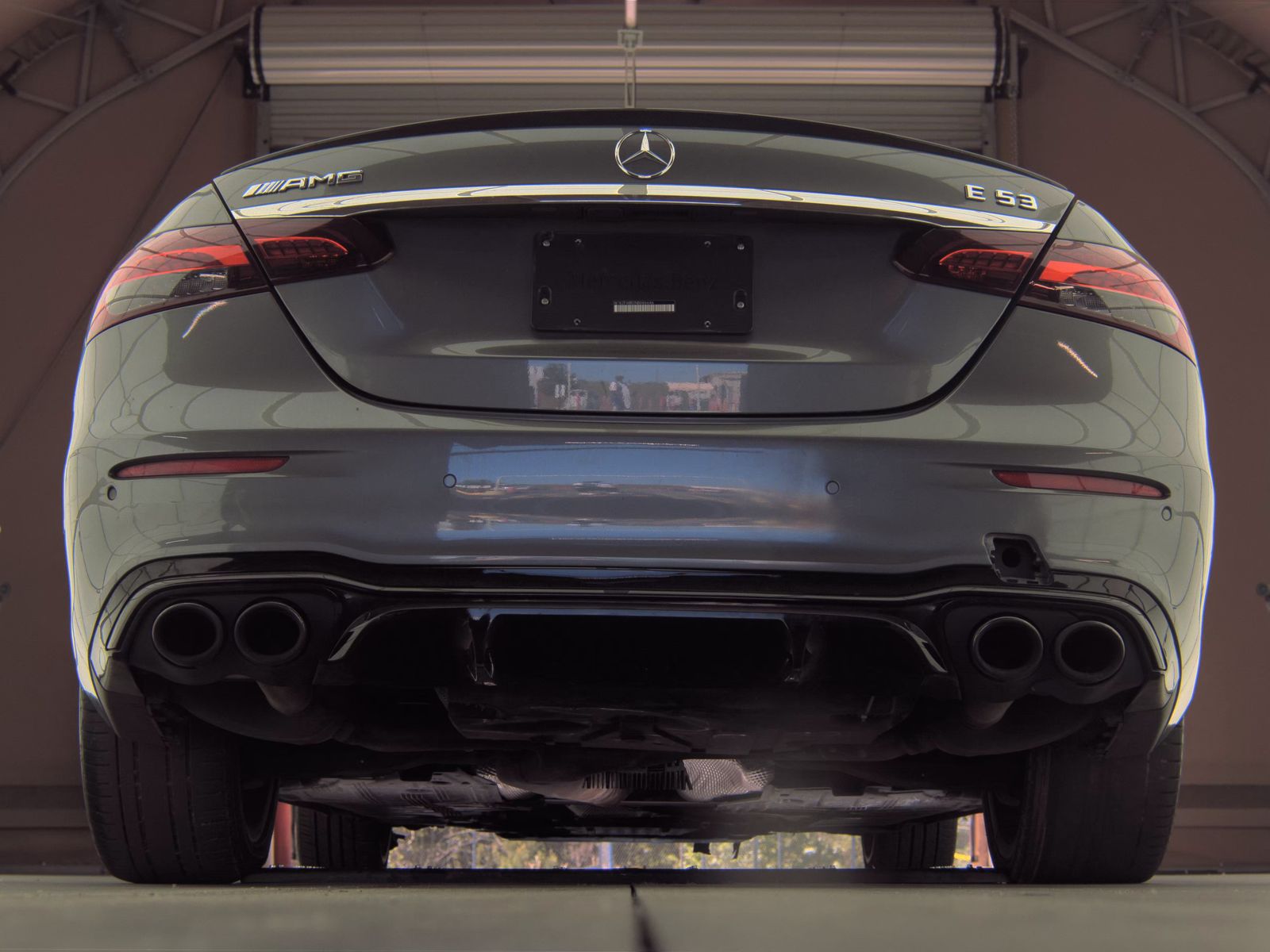 MERCEDES-BENZ E-CLASS - 8