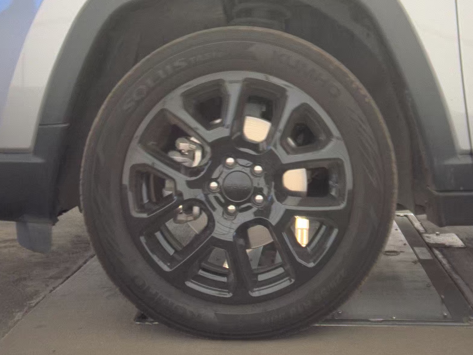 JEEP LATITU LUX - 10