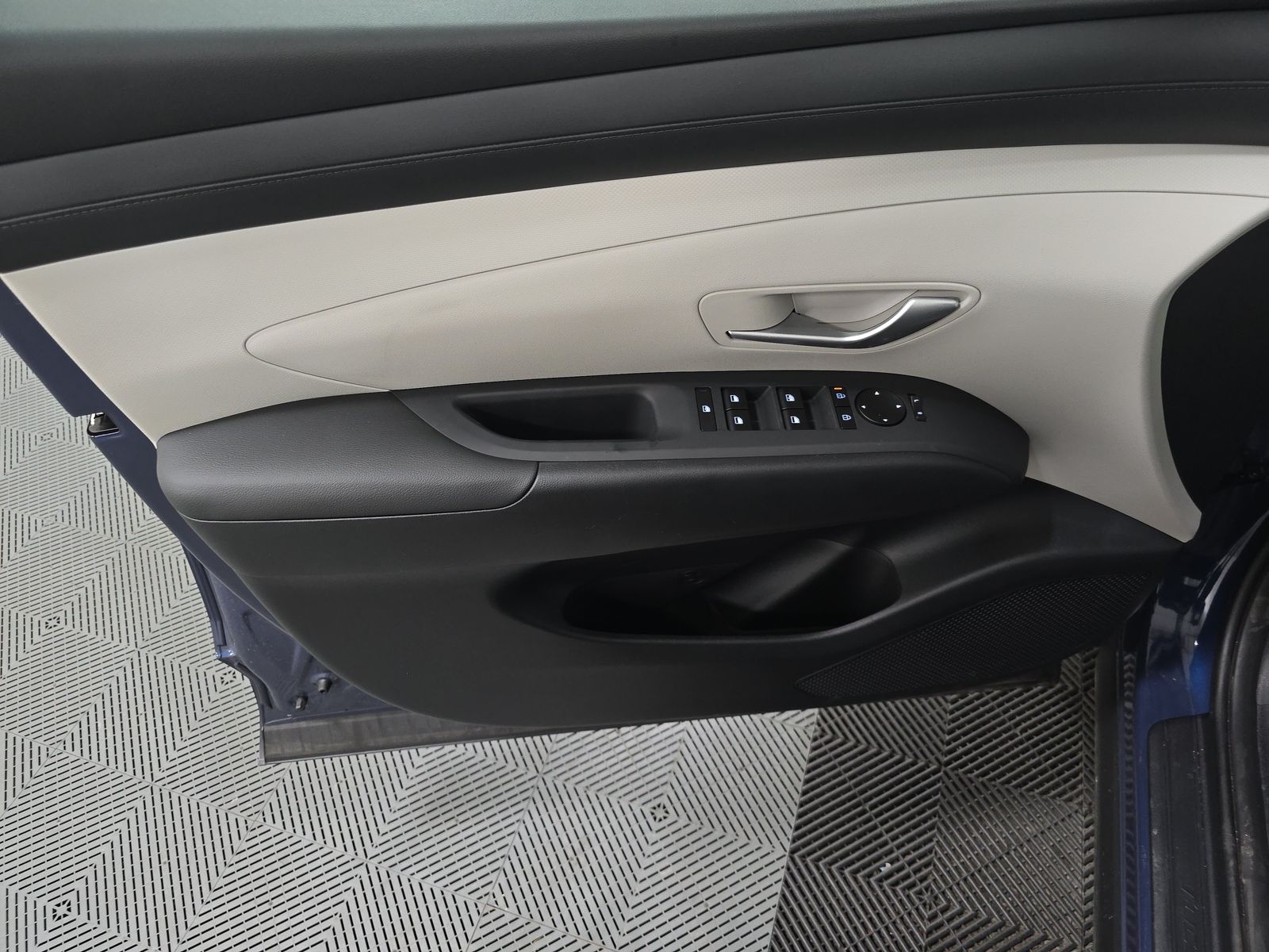 HYUNDAI UNKNOWN - 10