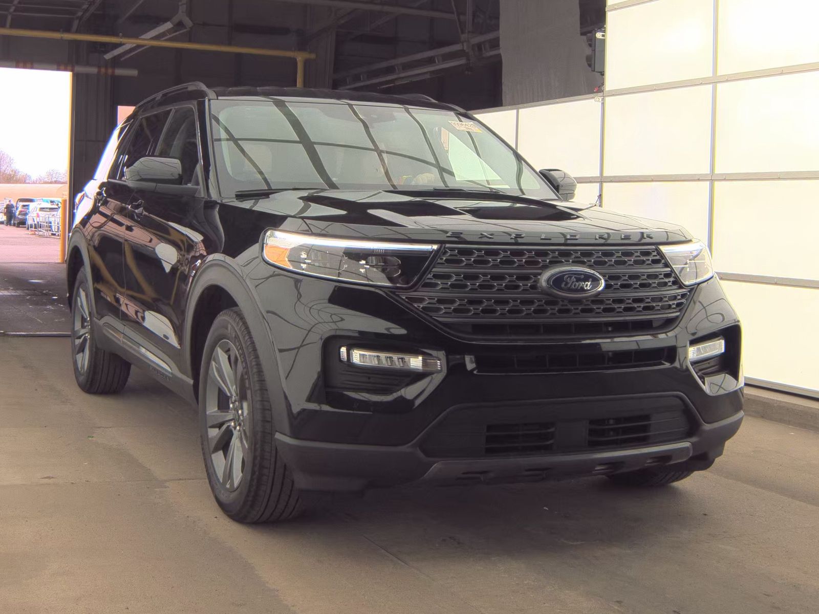 FORD EXPLORER - 5