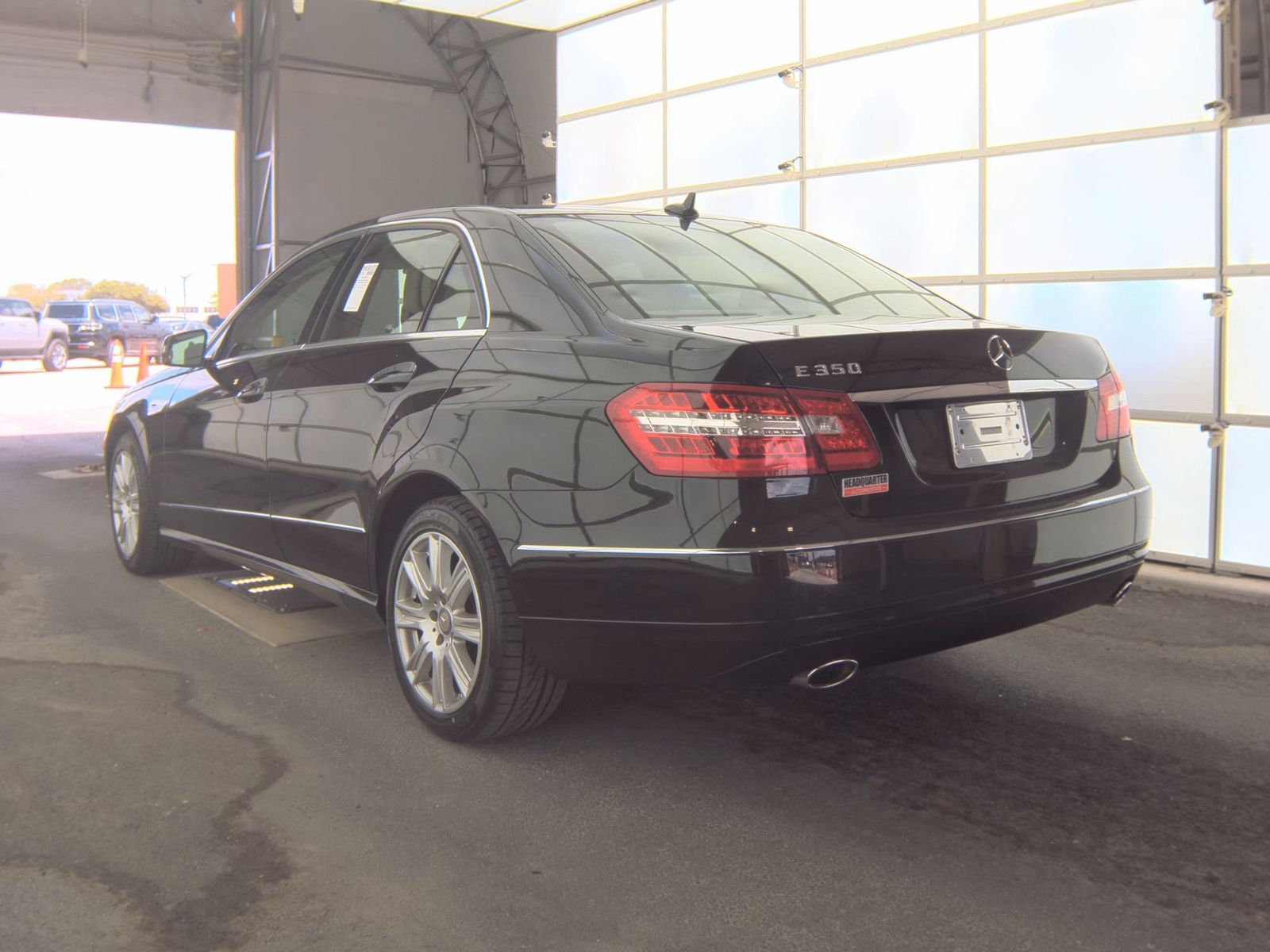 MERCEDES-BENZ E-CLASS - 9