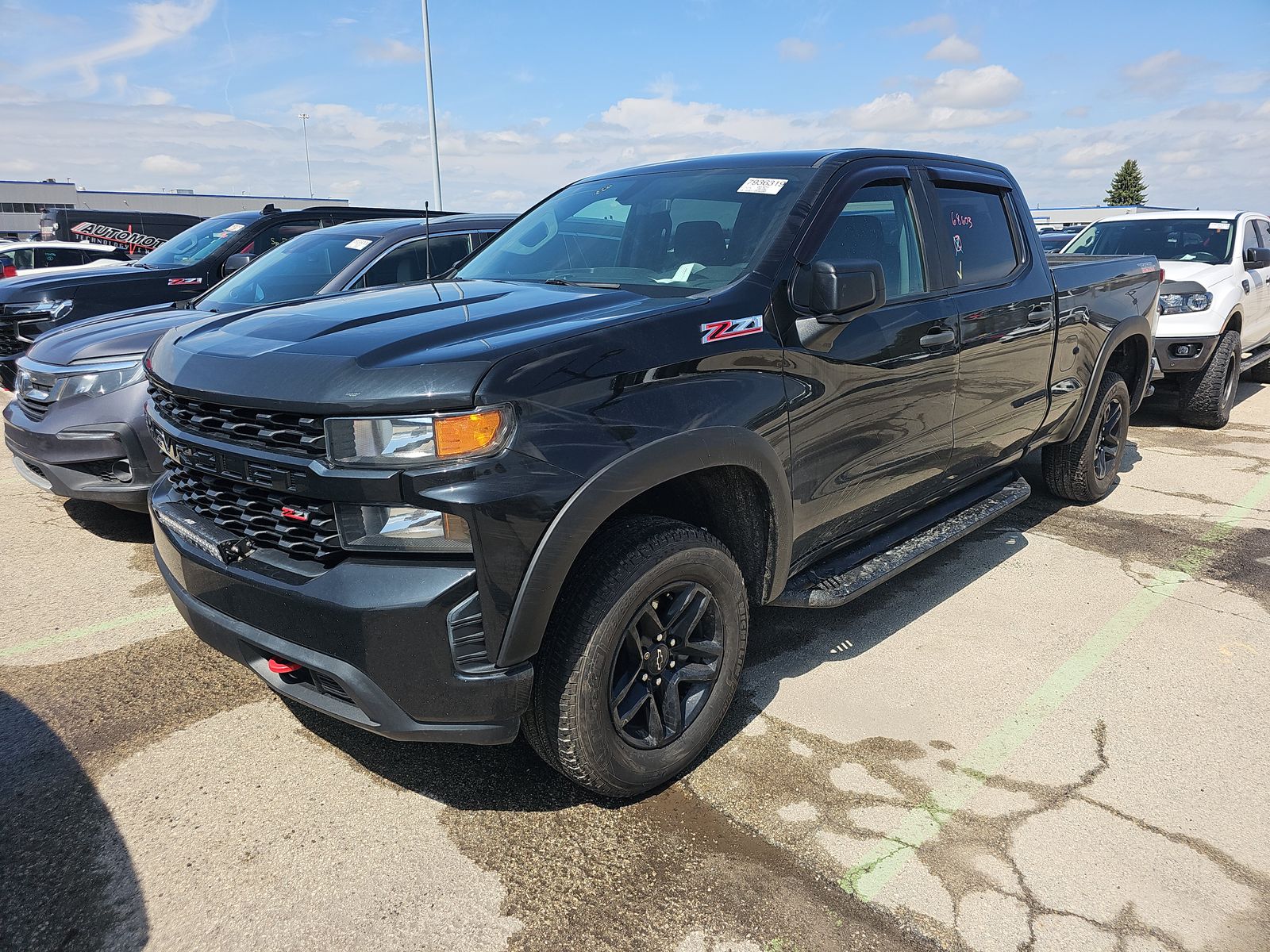 CHEVROLET SILVERADO - 1