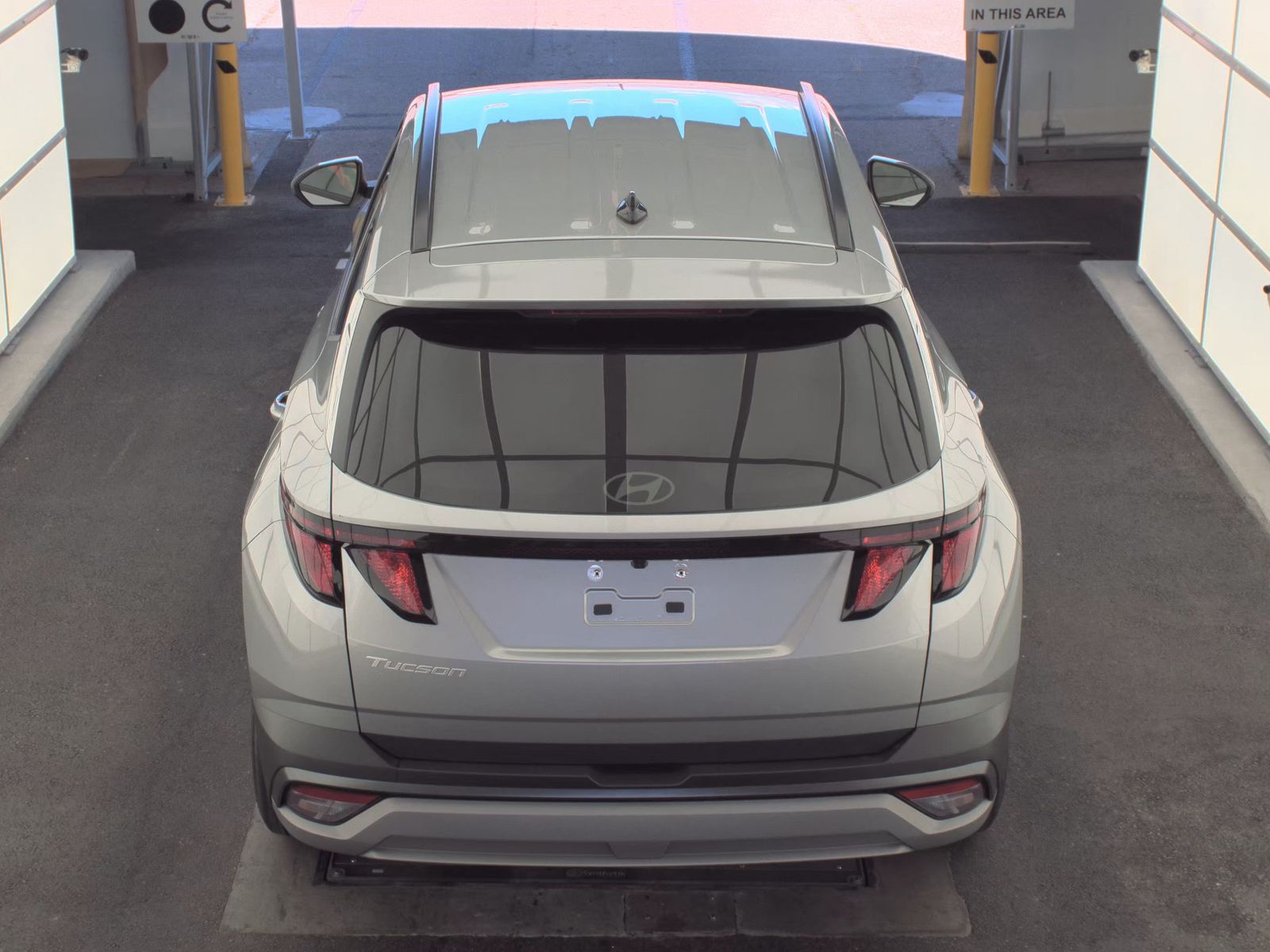 HYUNDAI TUCSON - 7