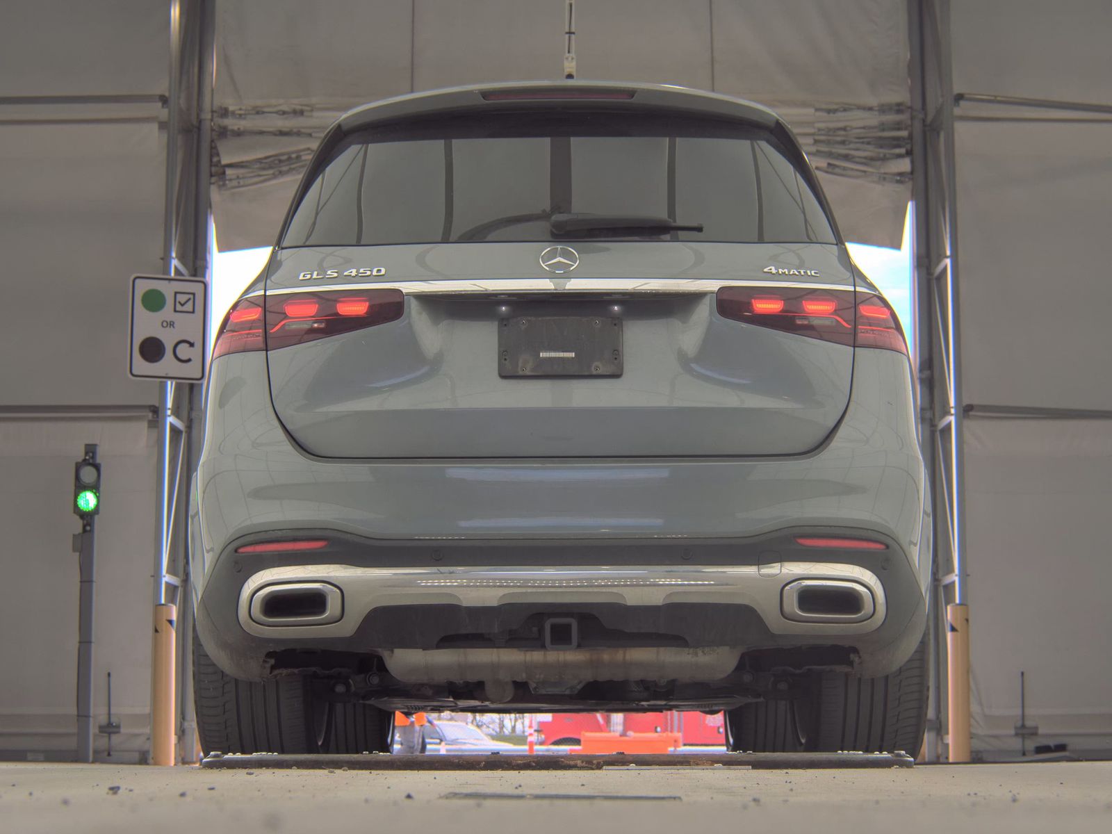 MERCEDES-BENZ GLS - 8