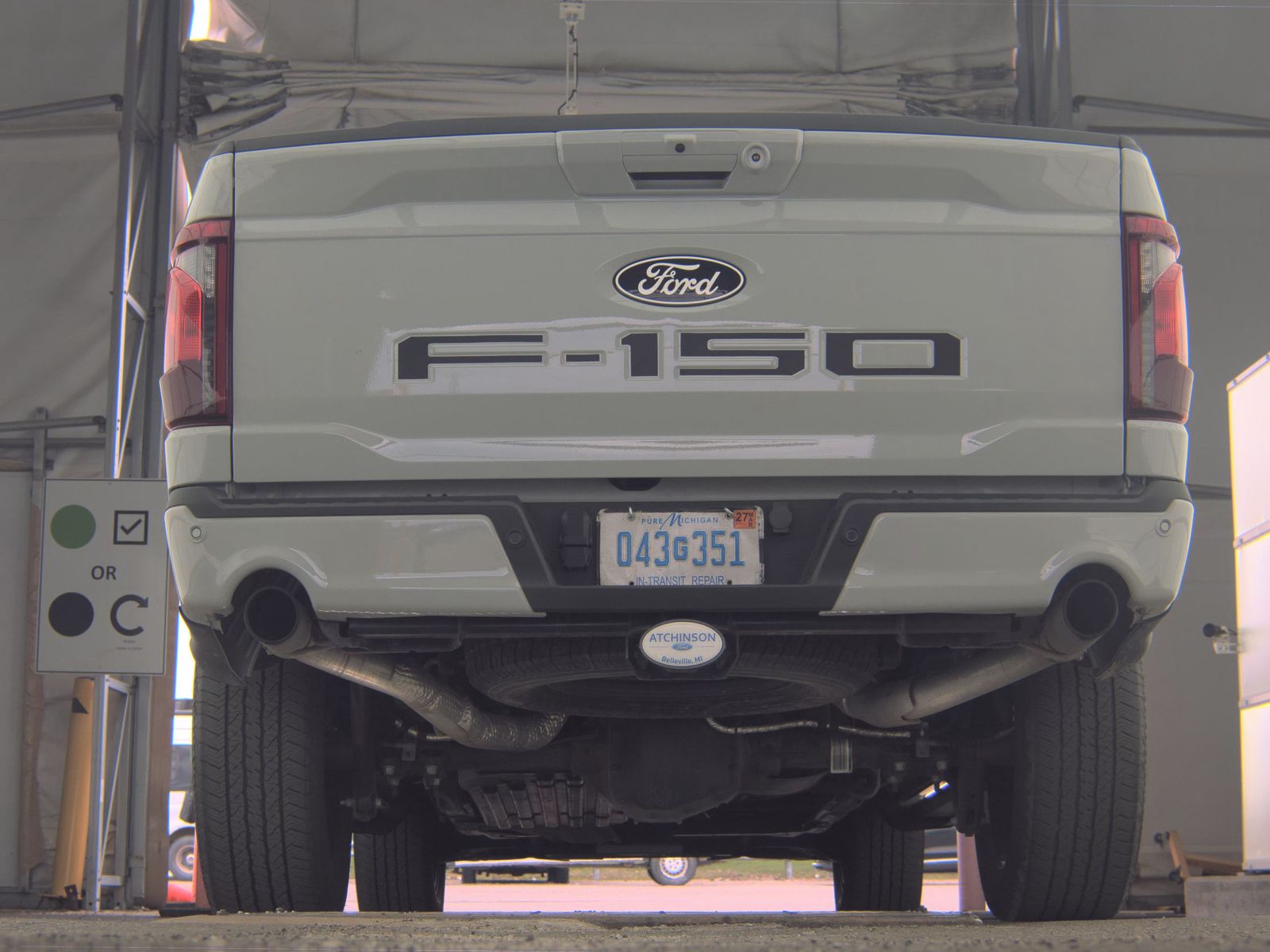 FORD F-150 - 8