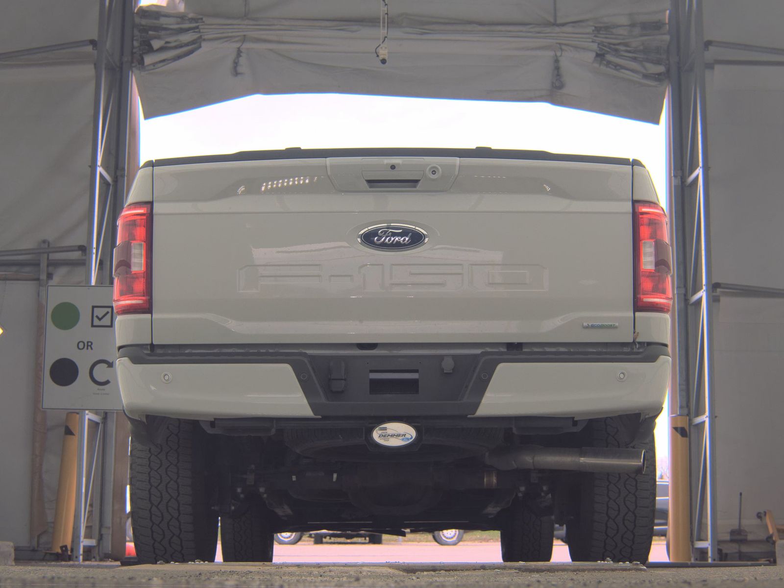FORD F-150 - 8