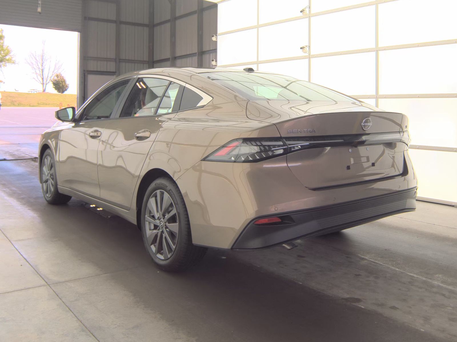NISSAN SENTRA - 9
