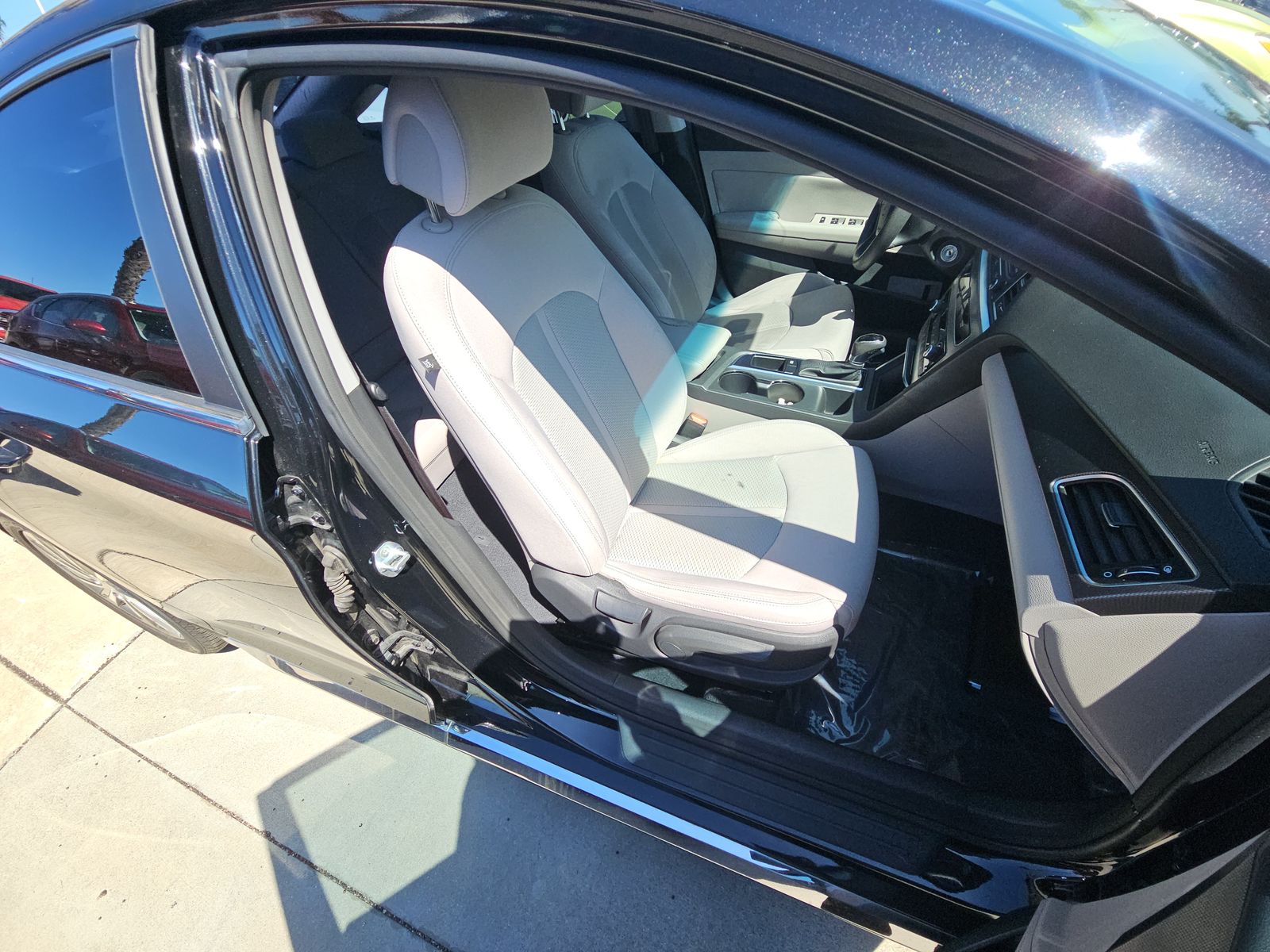 HYUNDAI 2.4L SPORT - 9