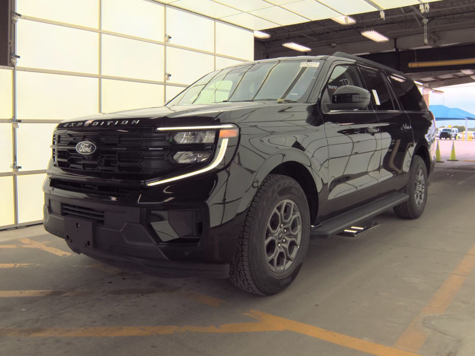 FORD EXPEDITION MAX - 1