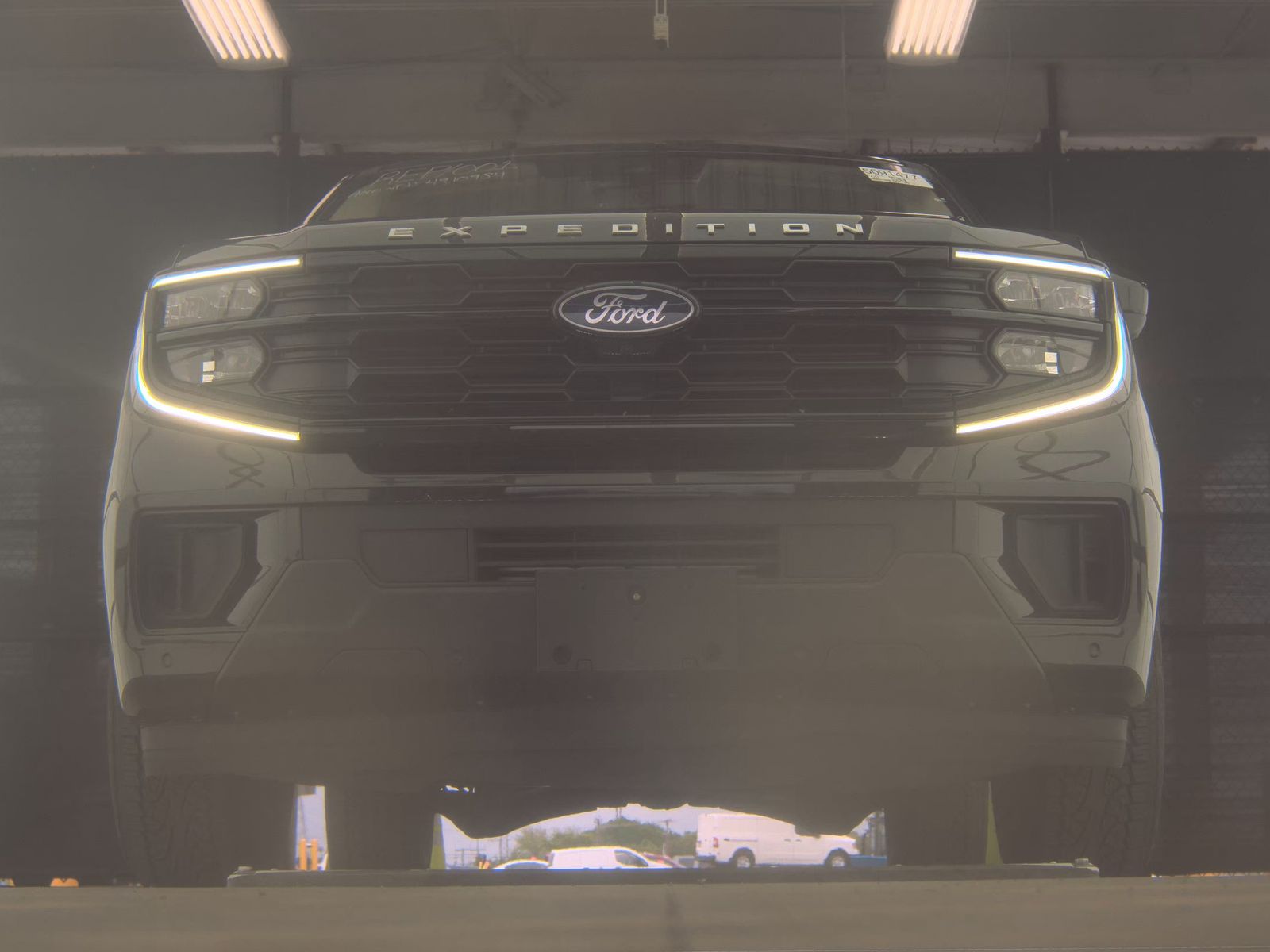 FORD EXPEDITION MAX - 4