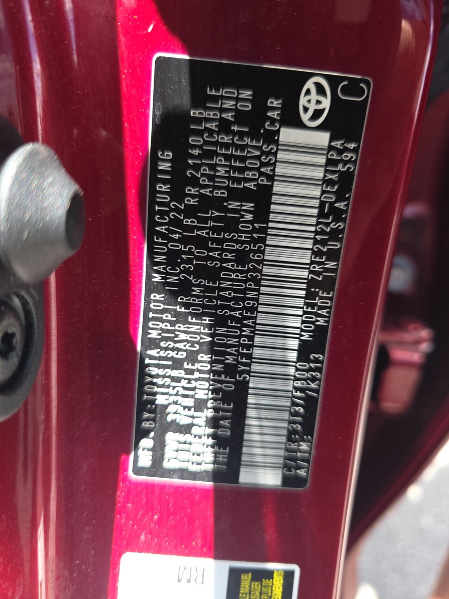 2022 Toyota Corolla LE FWD