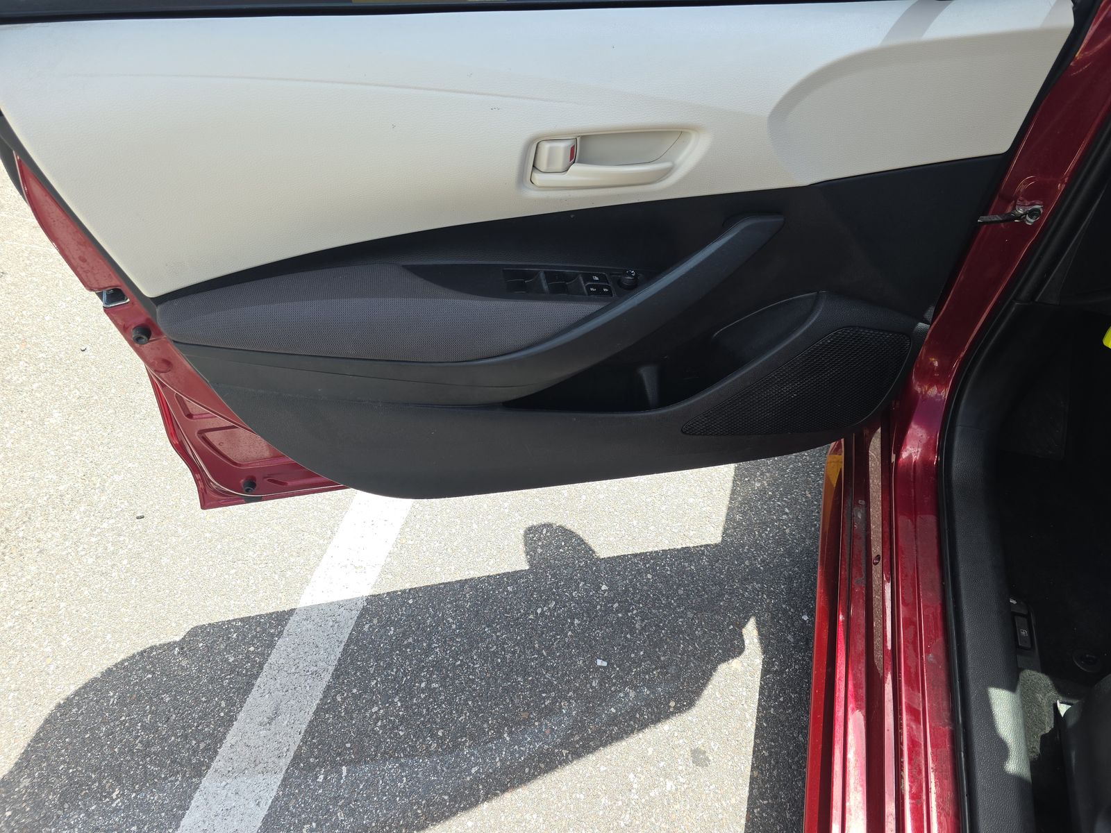 2022 Toyota Corolla LE FWD