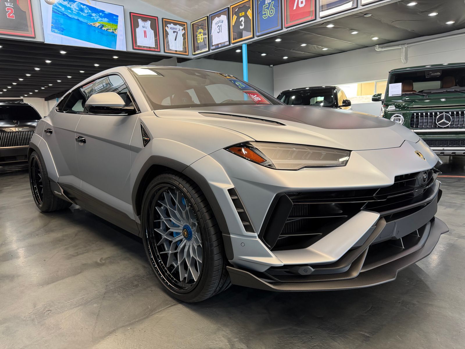 2024 Lamborghini Urus Performante AWD