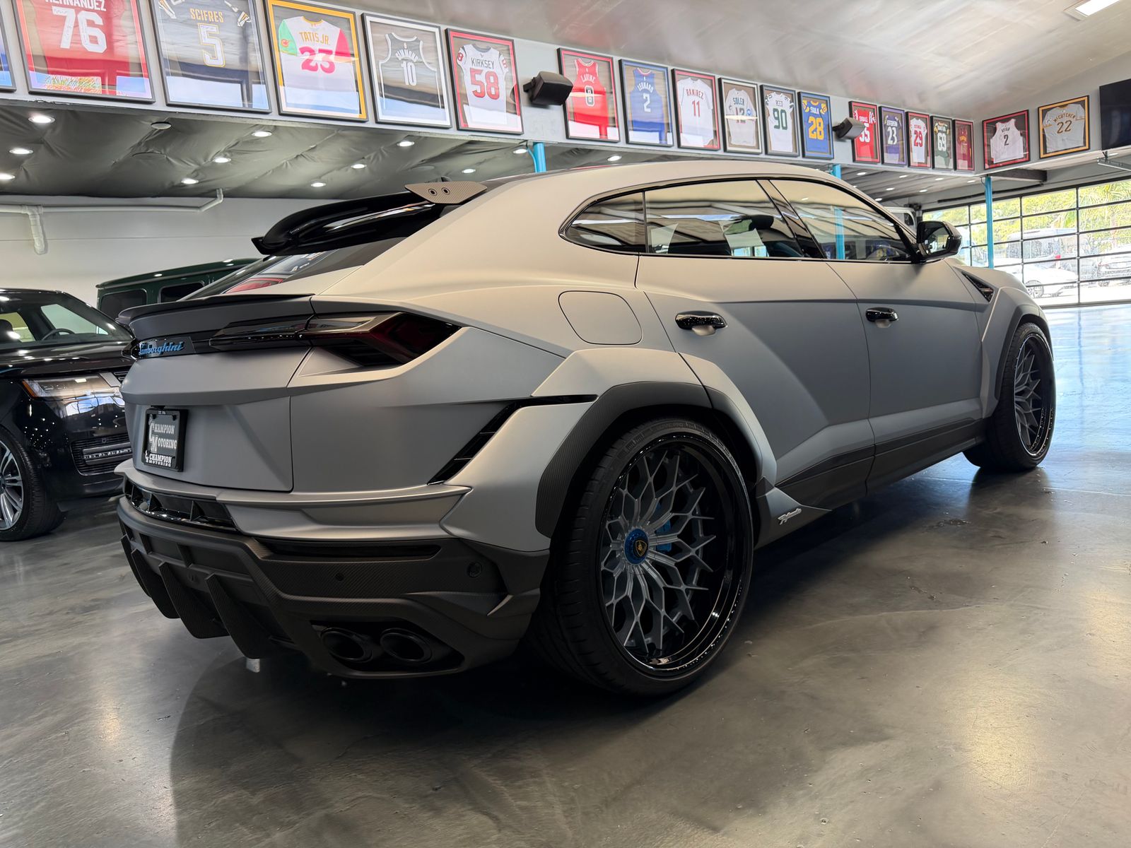 2024 Lamborghini Urus Performante AWD