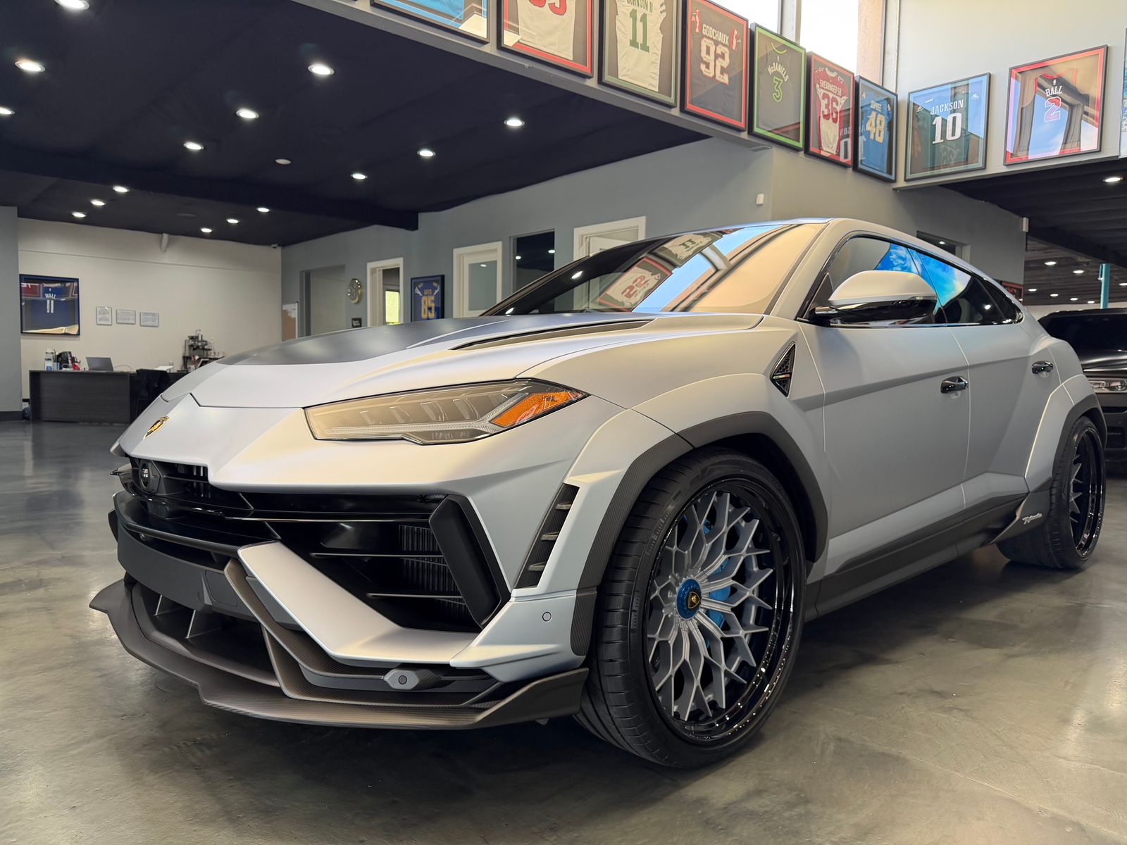 2024 Lamborghini Urus Performante AWD