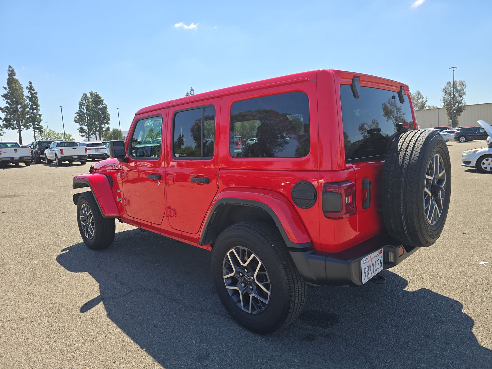 2024 Jeep Wrangler Sahara AWD