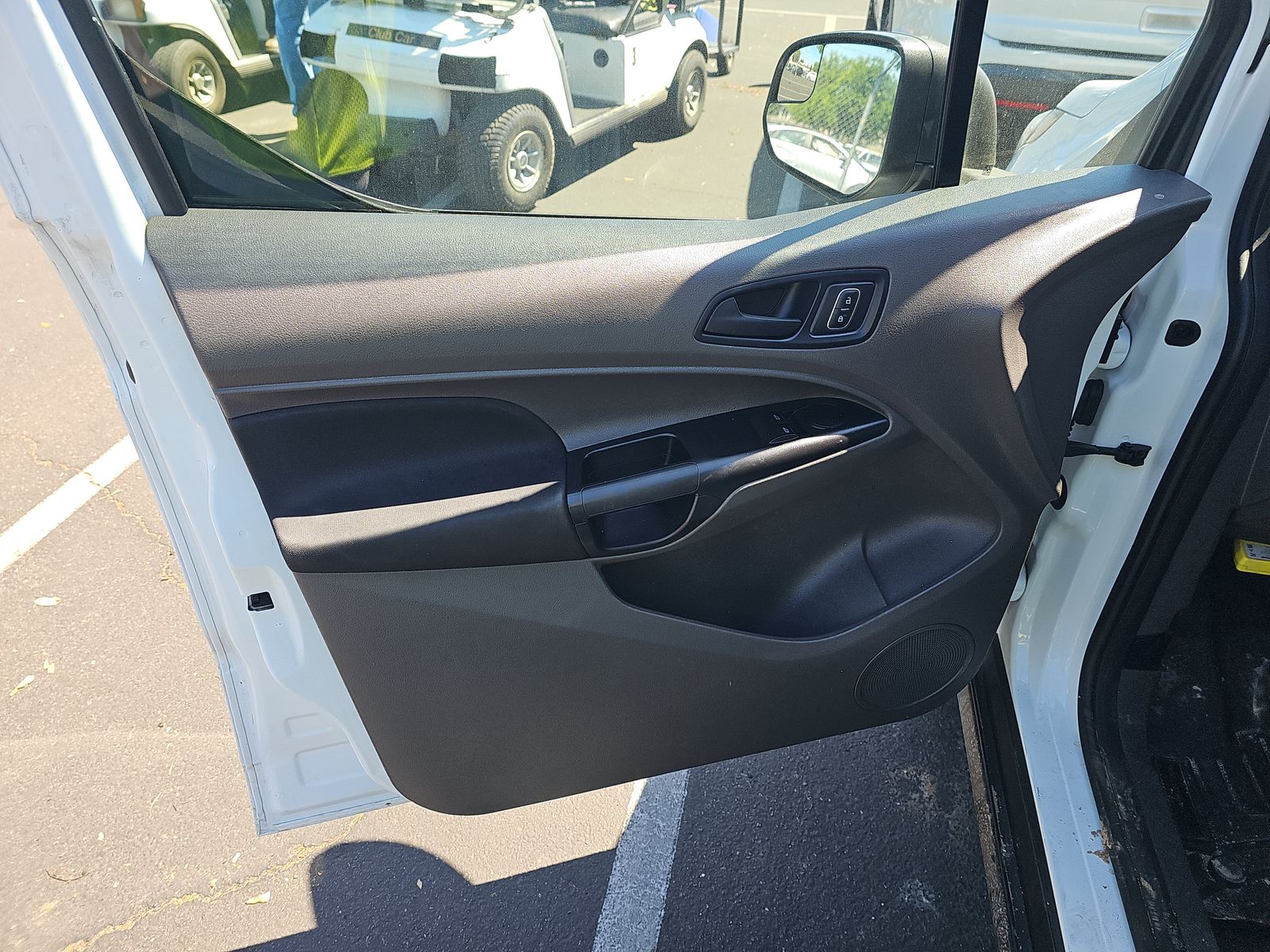 FORD TRANSIT CONNECT - 10