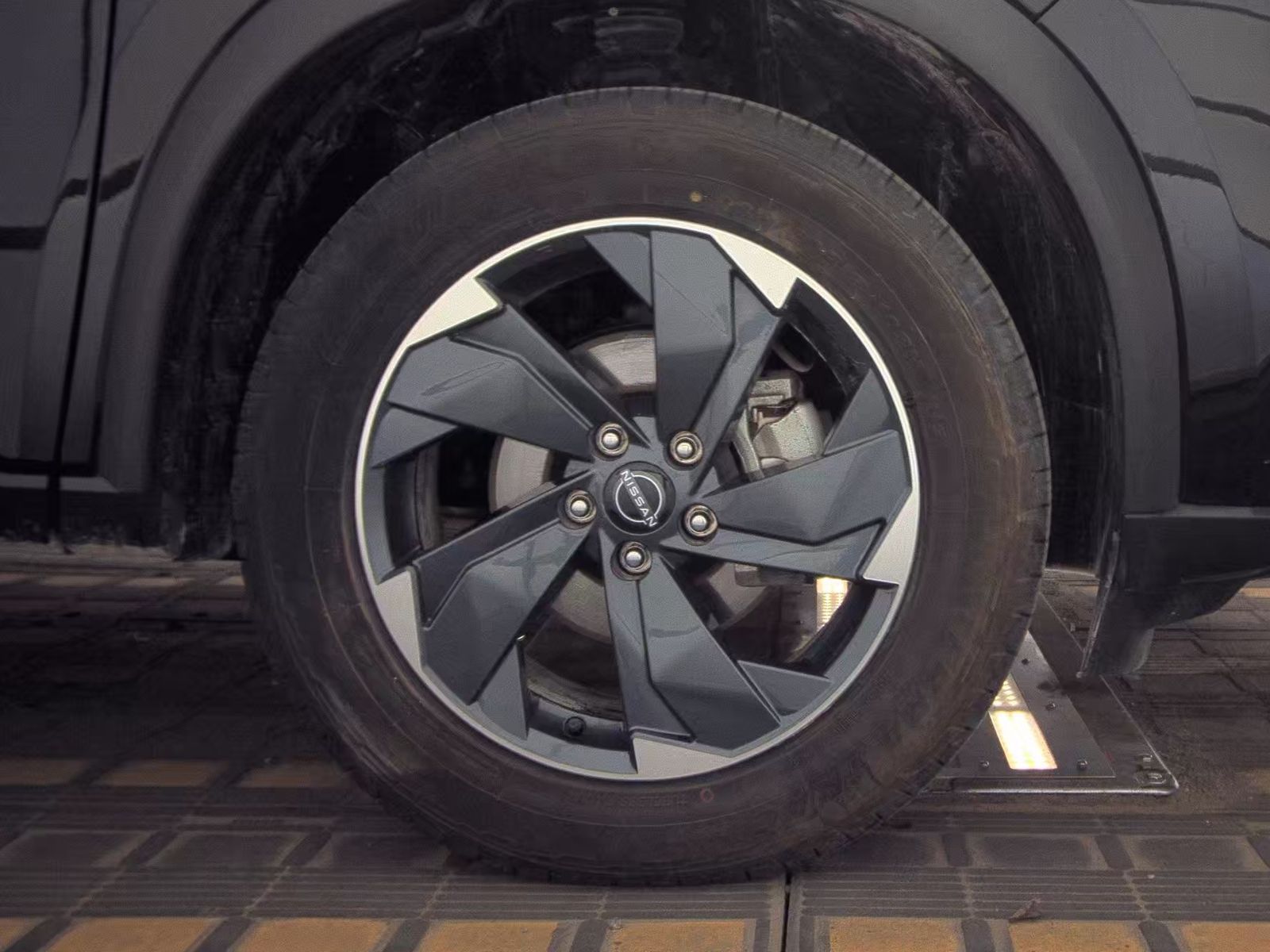 2025 Nissan Rogue SV AWD
