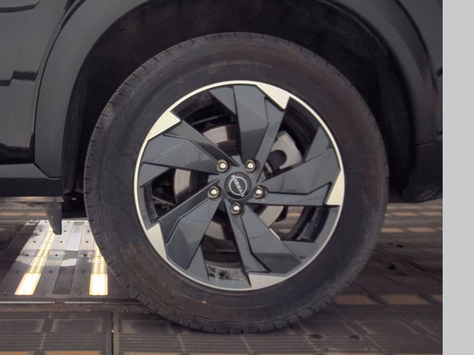 2025 Nissan Rogue SV AWD