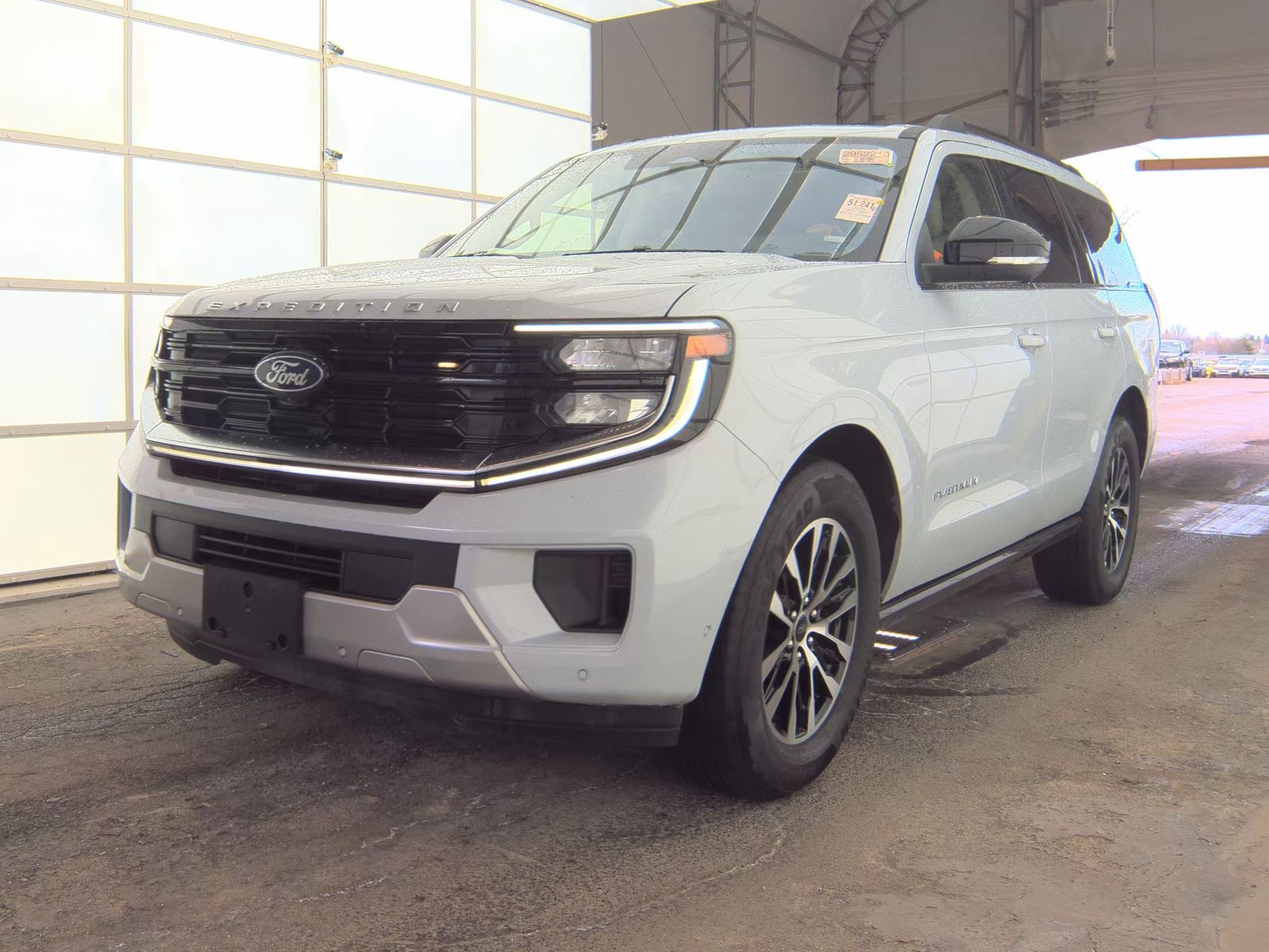 FORD EXPEDITION - 1