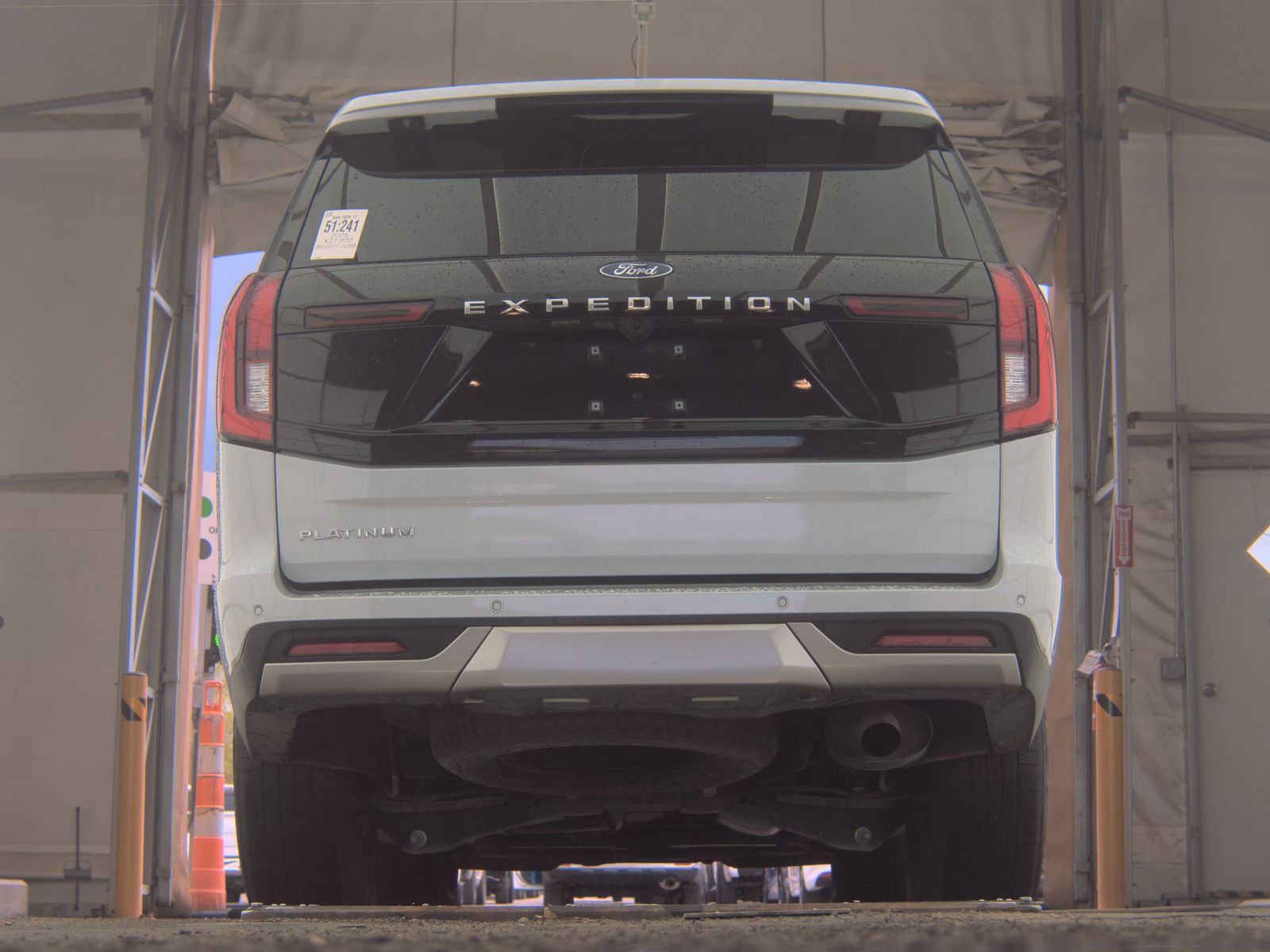 FORD EXPEDITION - 8