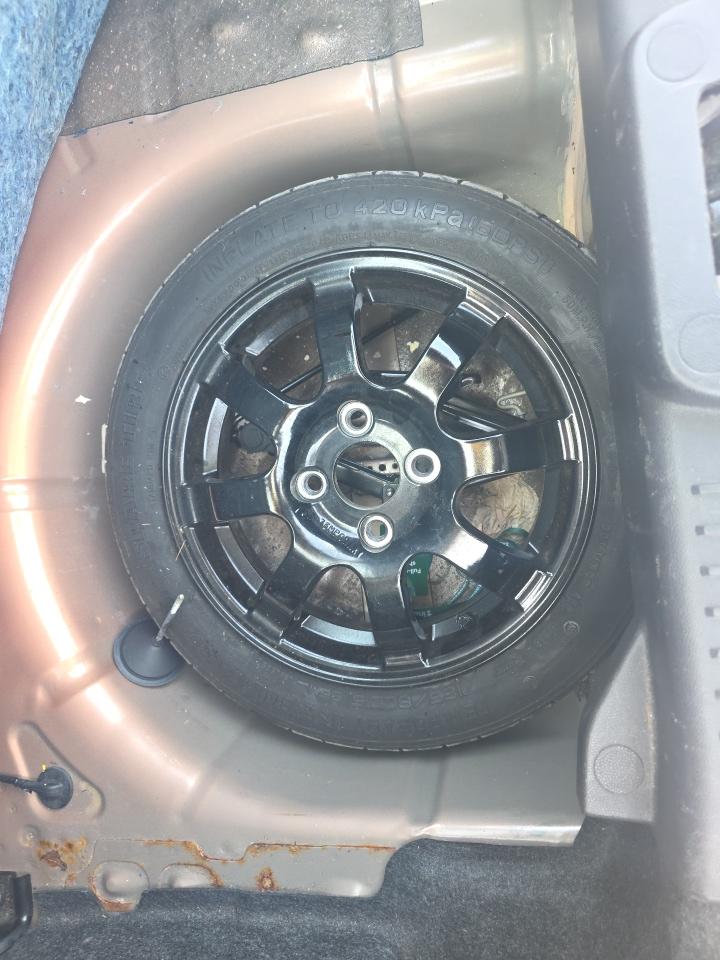 FORD FIESTA - 8