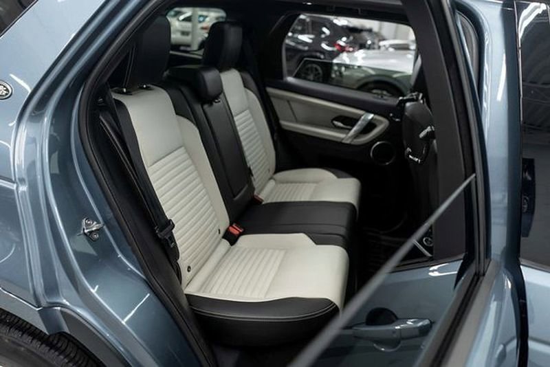 2023 Land Rover Discovery Sport S R-Dynamic AWD