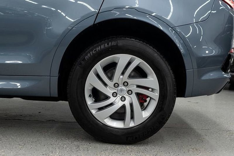 2023 Land Rover Discovery Sport S R-Dynamic AWD