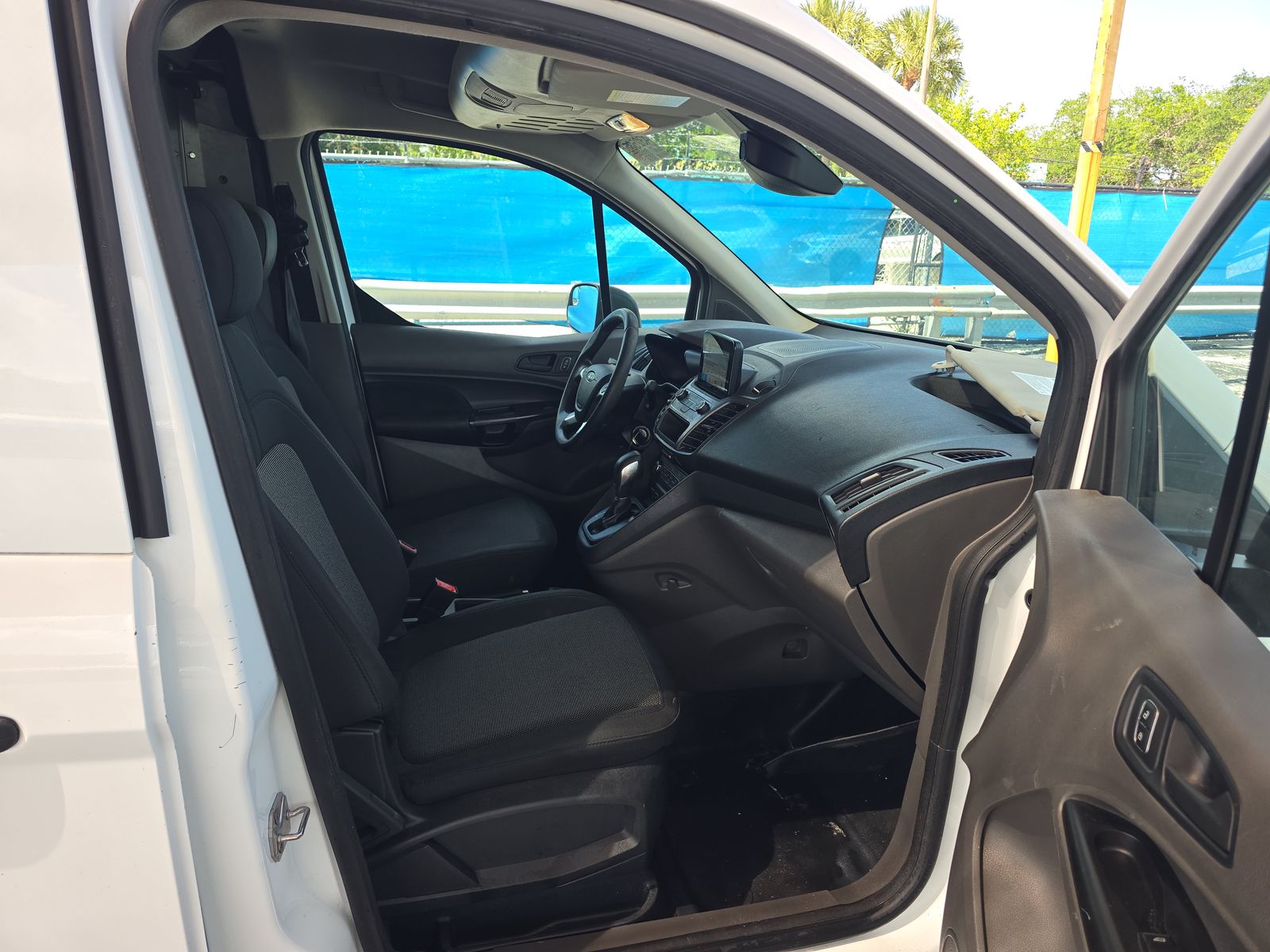FORD TRANSIT CONNECT - 9