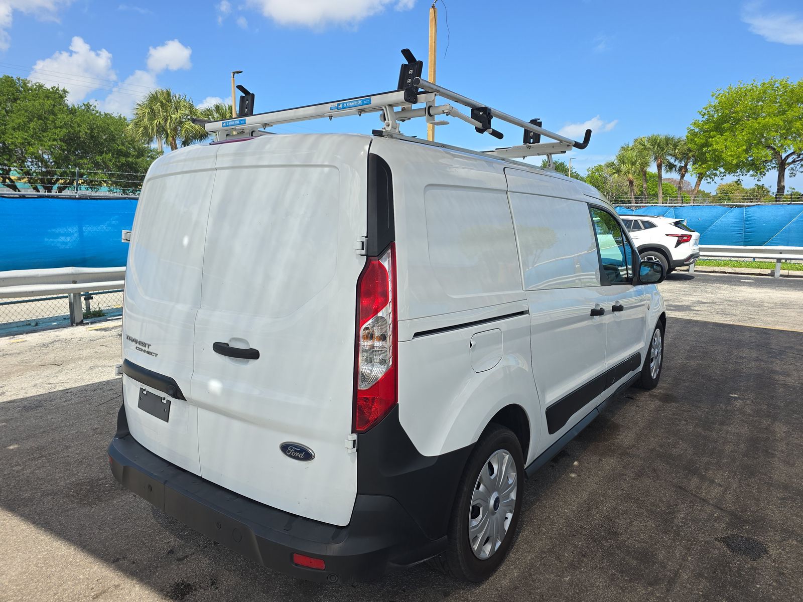 FORD TRANSIT CONNECT - 5