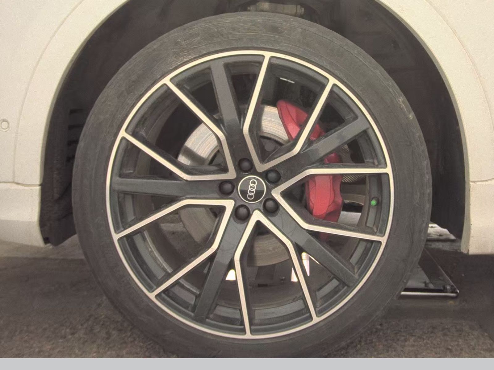 2021 Audi Q8 Prestige AWD