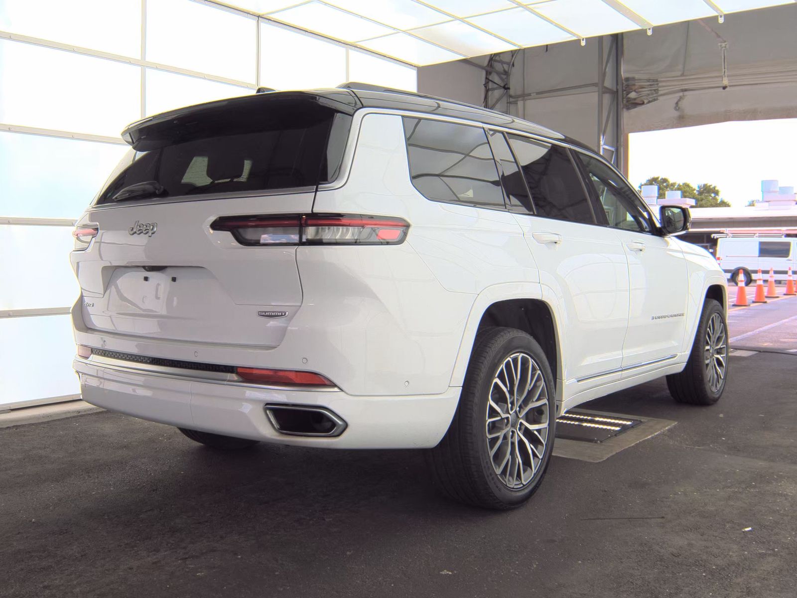 JEEP SUMMIT RES - 6