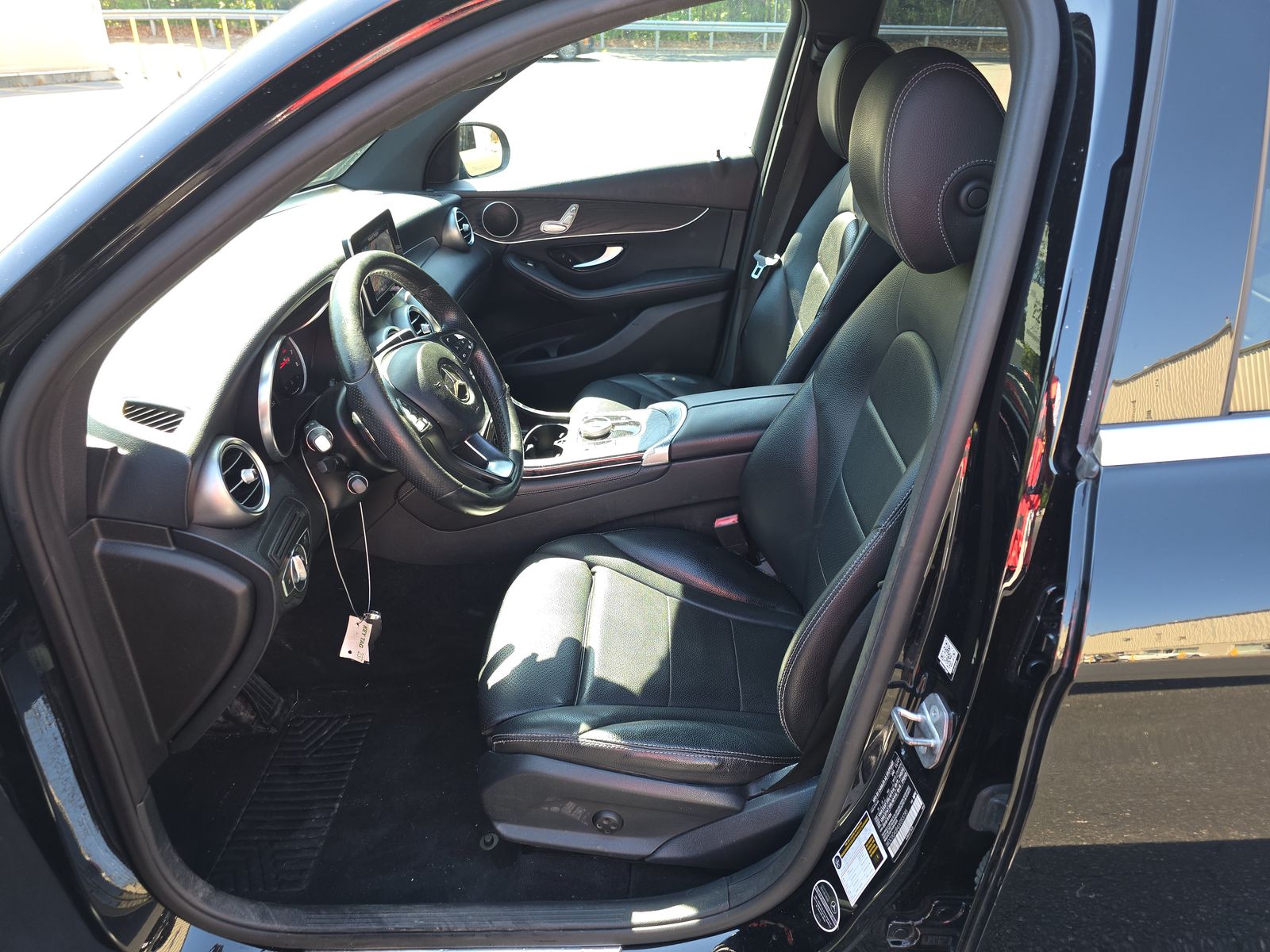 2018 Mercedes-Benz GLC GLC 300 RWD