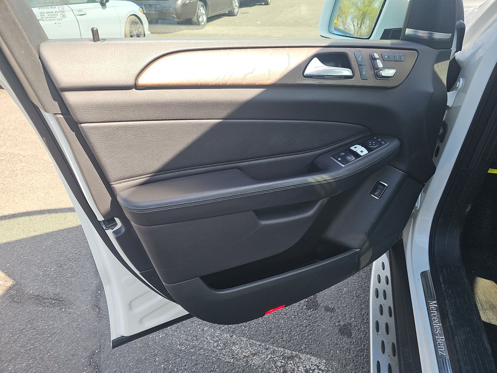 MERCEDES-BENZ GLE - 10