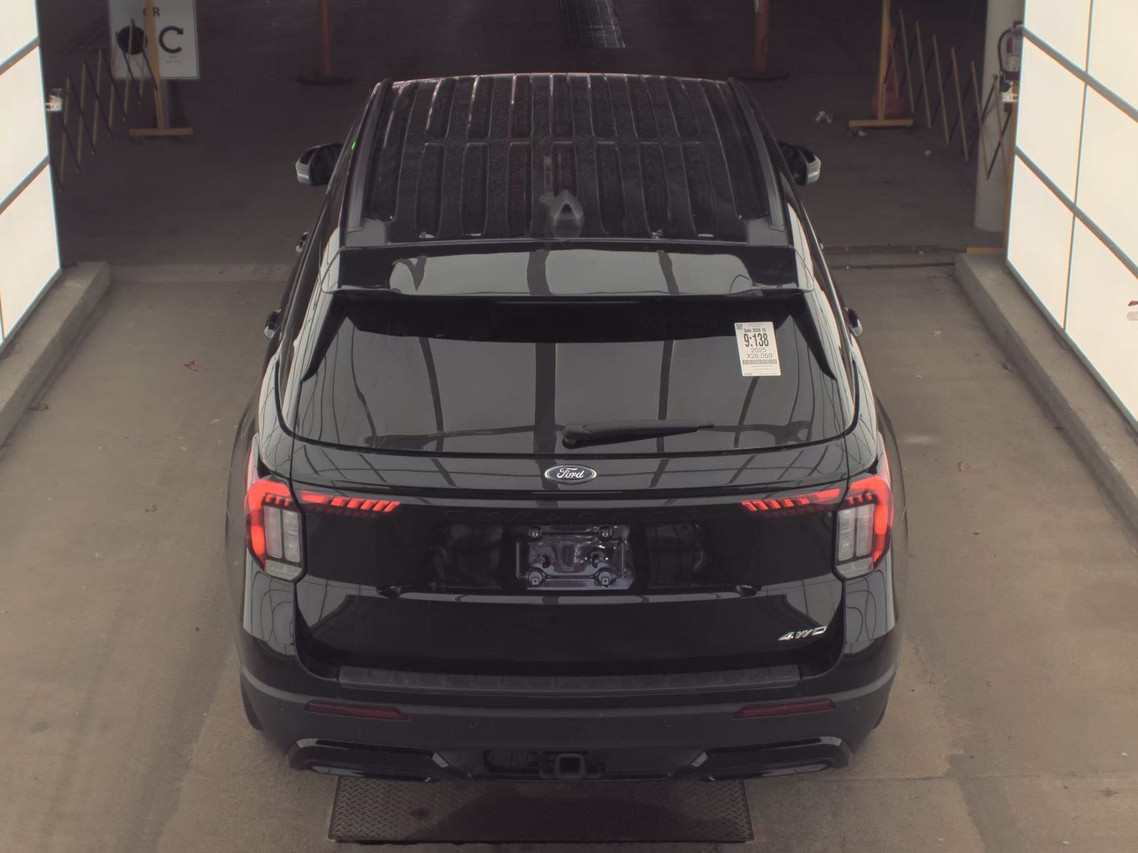 FORD EXPLORER - 7