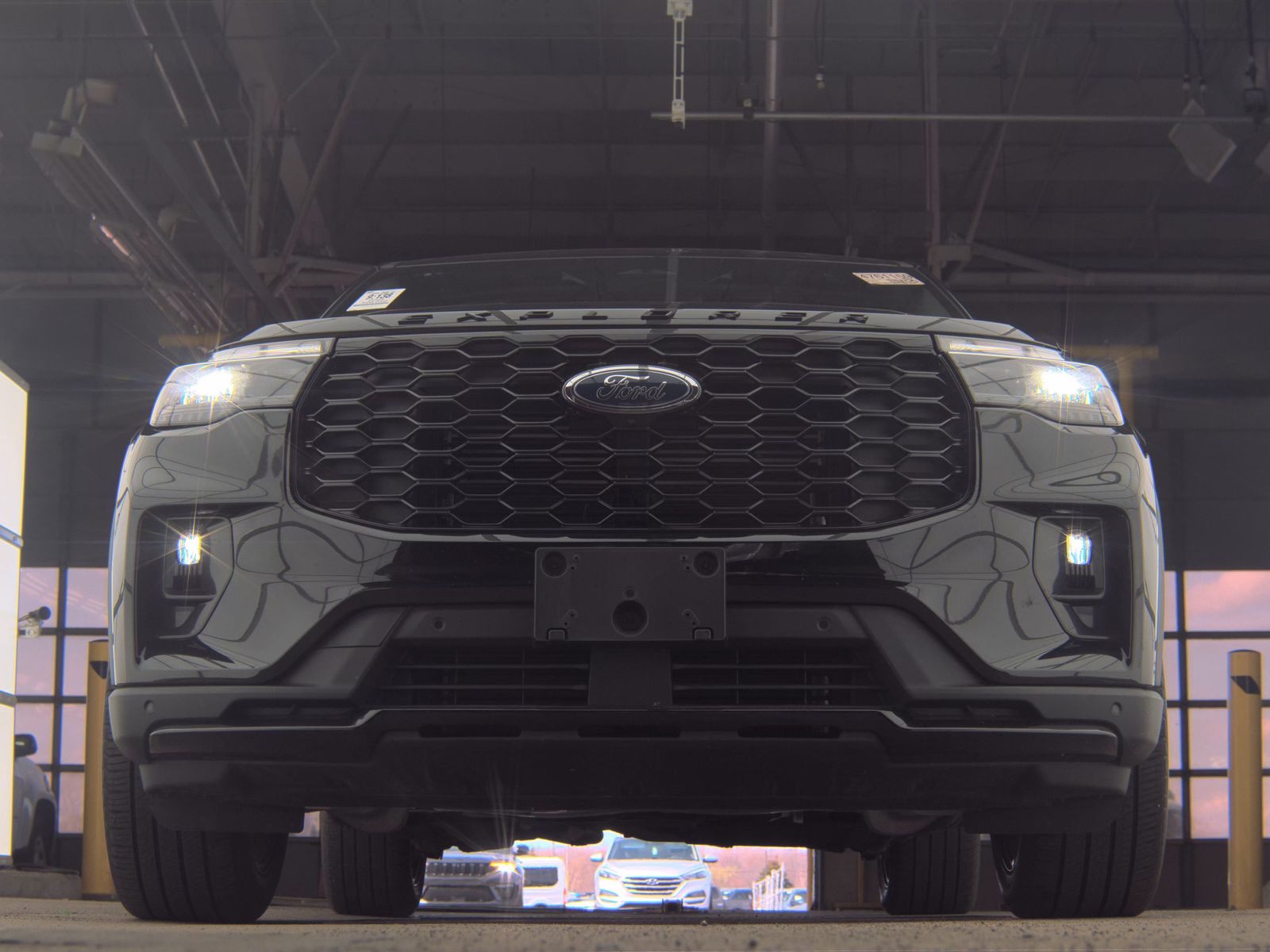 FORD EXPLORER - 4