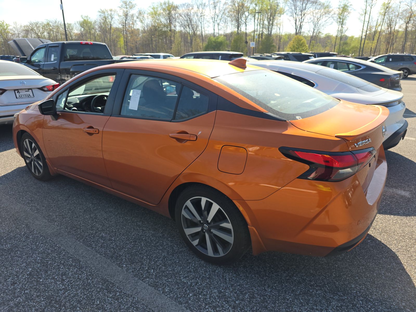 NISSAN VERSA - 7