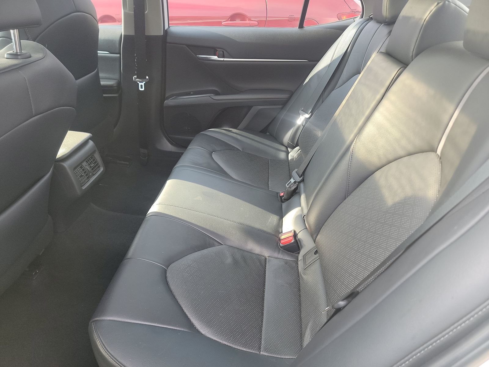 2019 Toyota Camry XSE FWD