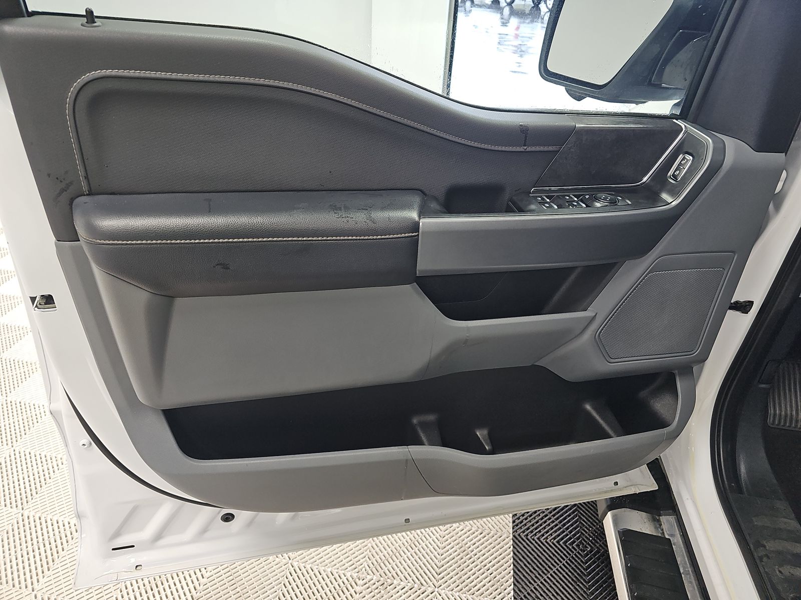 2024 Ford F-150 XLT AWD