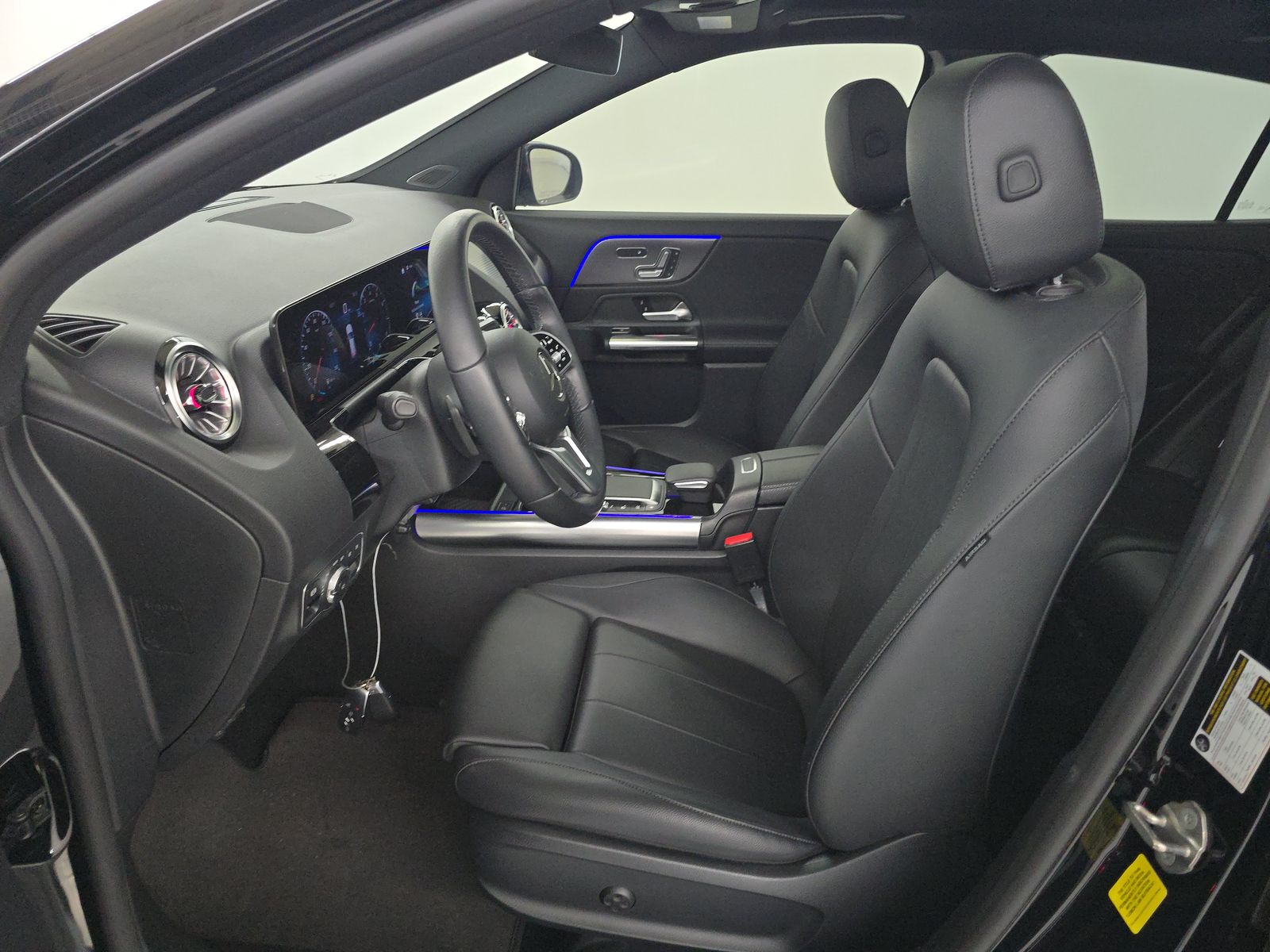 MERCEDES-BENZ GLA-CLASS - 8