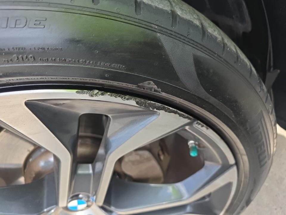 2022 BMW X5 xDrive40i AWD