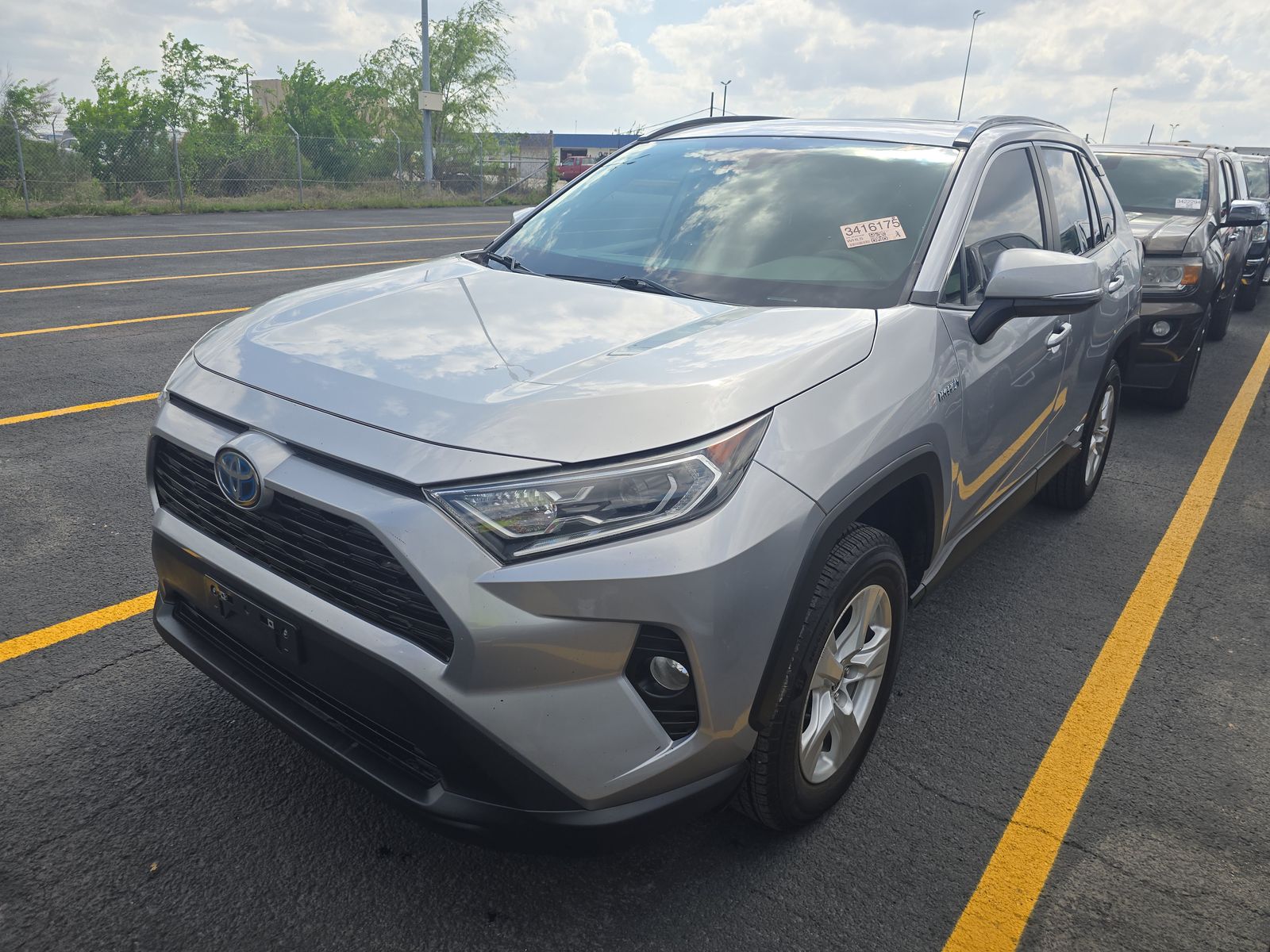 TOYOTA PRIUS - 1