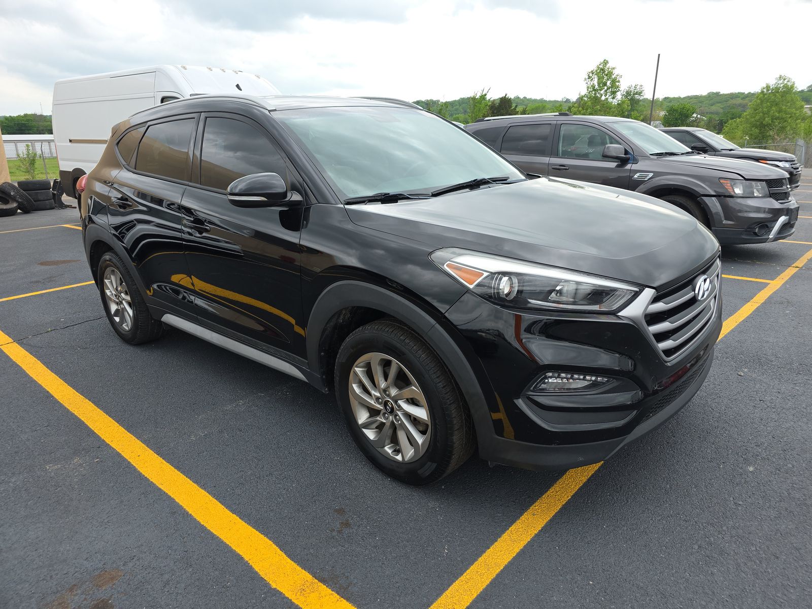 HYUNDAI TUCSON - 4