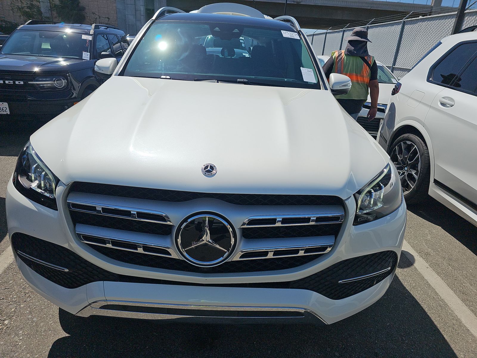 MERCEDES-BENZ GLS - 3